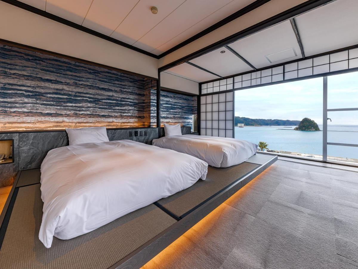 Kurofune Hotel Shimoda  Exterior photo